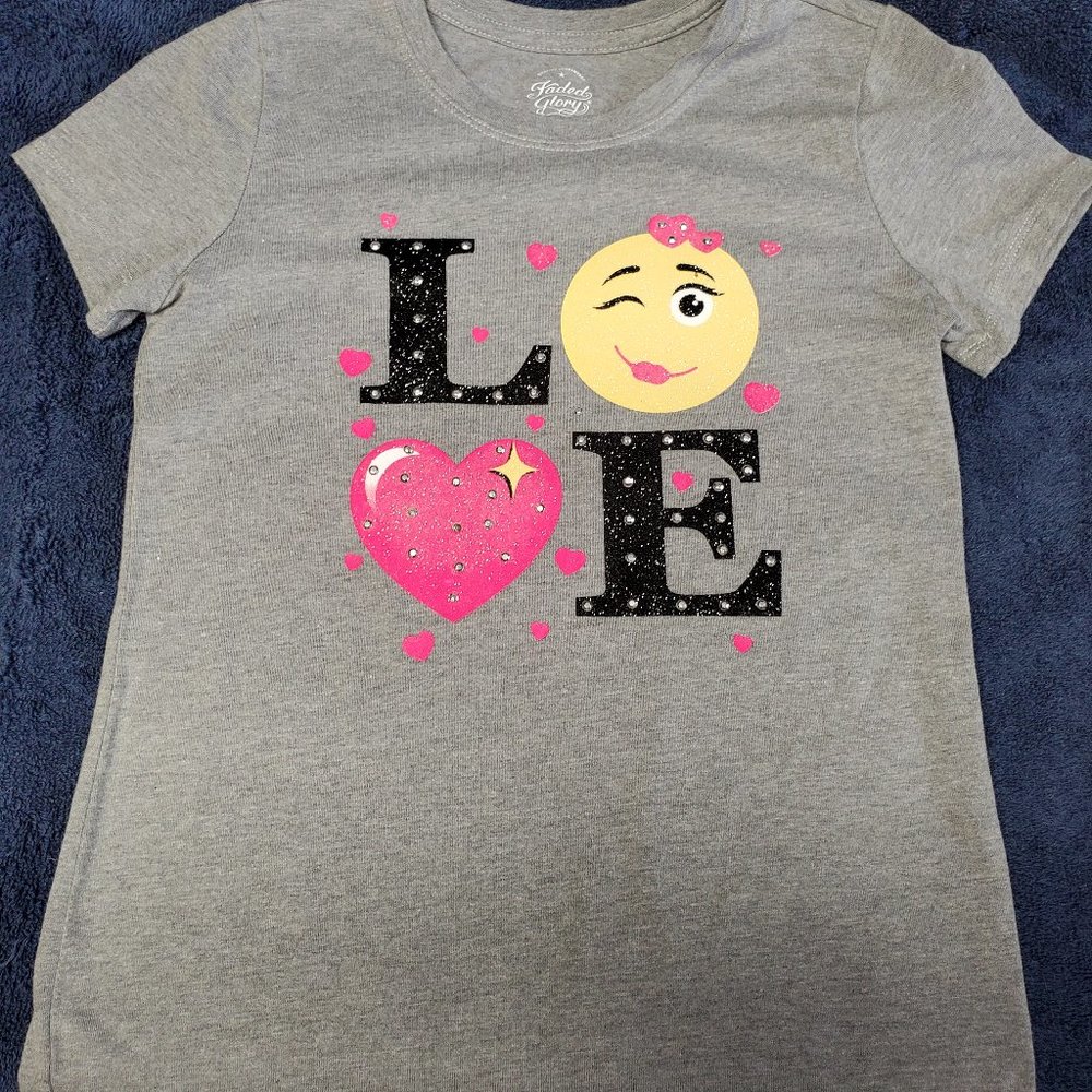 Faded Glory Girls Love T-Shirt